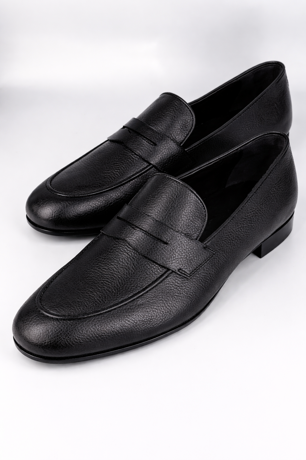 COGNAC LOAFER - BLACK