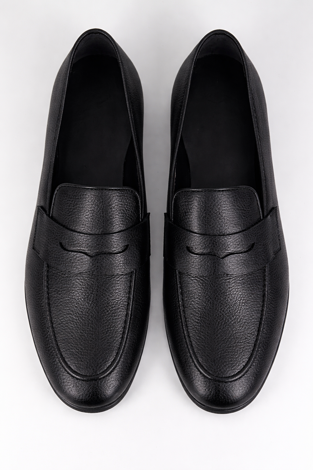 COGNAC LOAFER - BLACK
